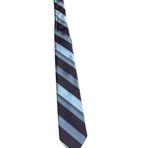 Austin Manor striped tie Burgundy and gray 95% polyester 5%silk men's necktie